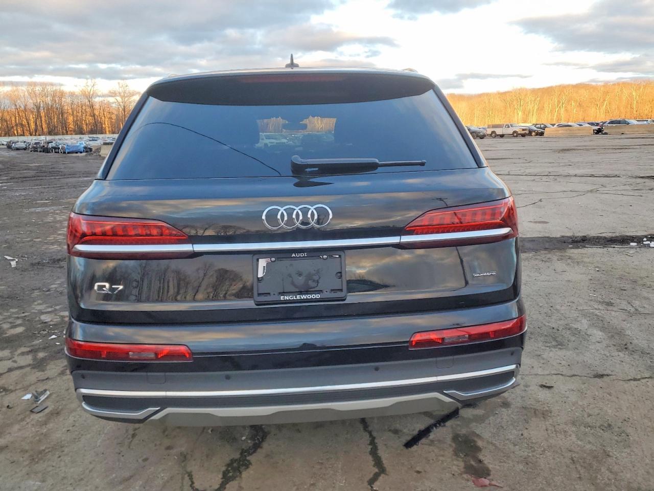 2022 Audi Q7 Premium Plus - Фото 6