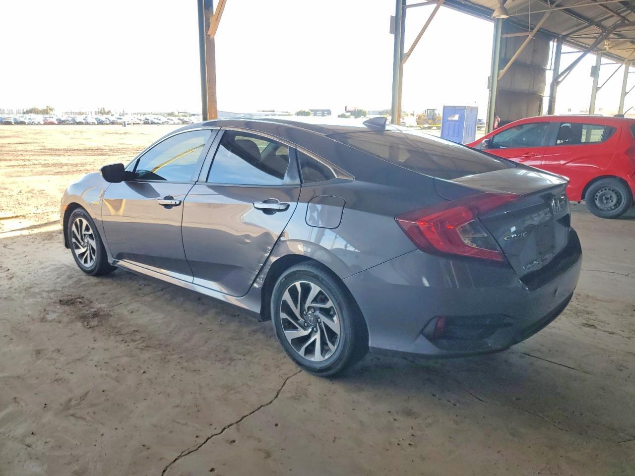 2017 Honda Civic Ex - Фото 2