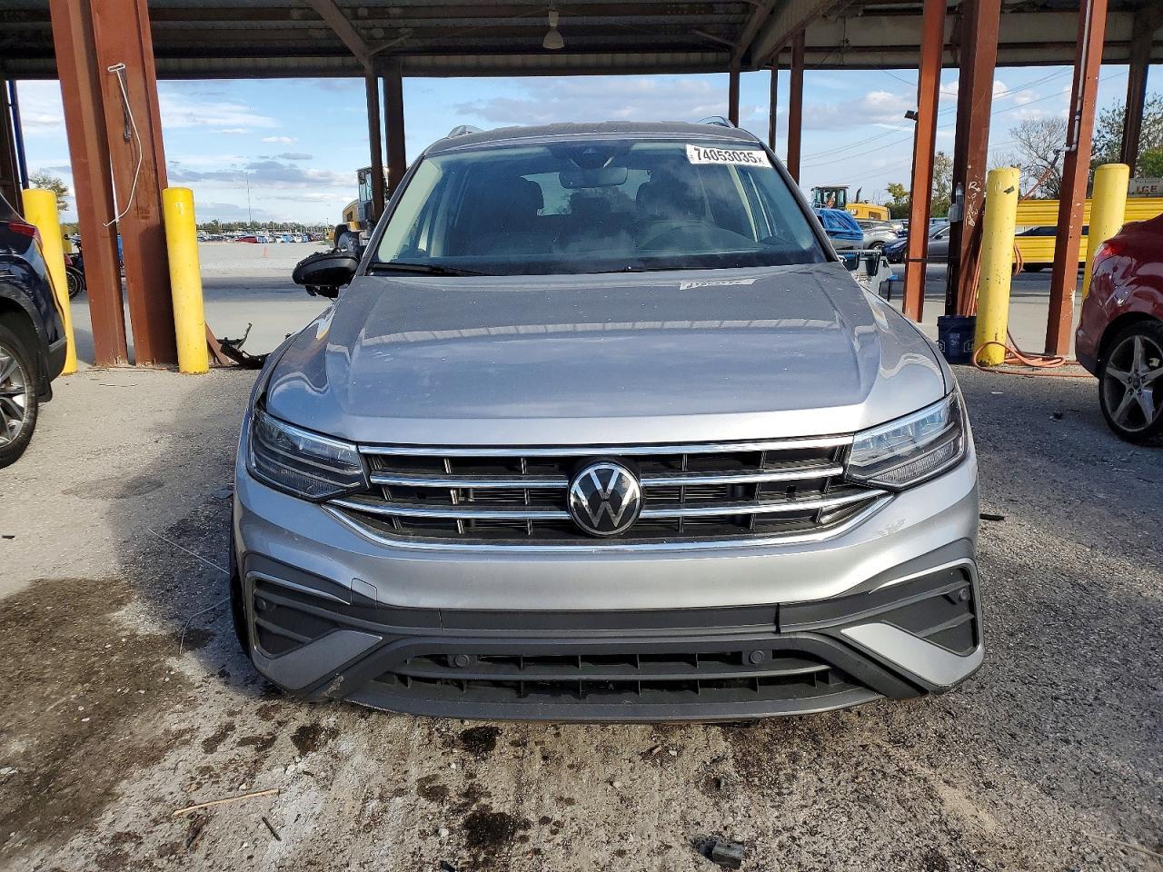 2024 Volkswagen Tiguan Se - Image 5