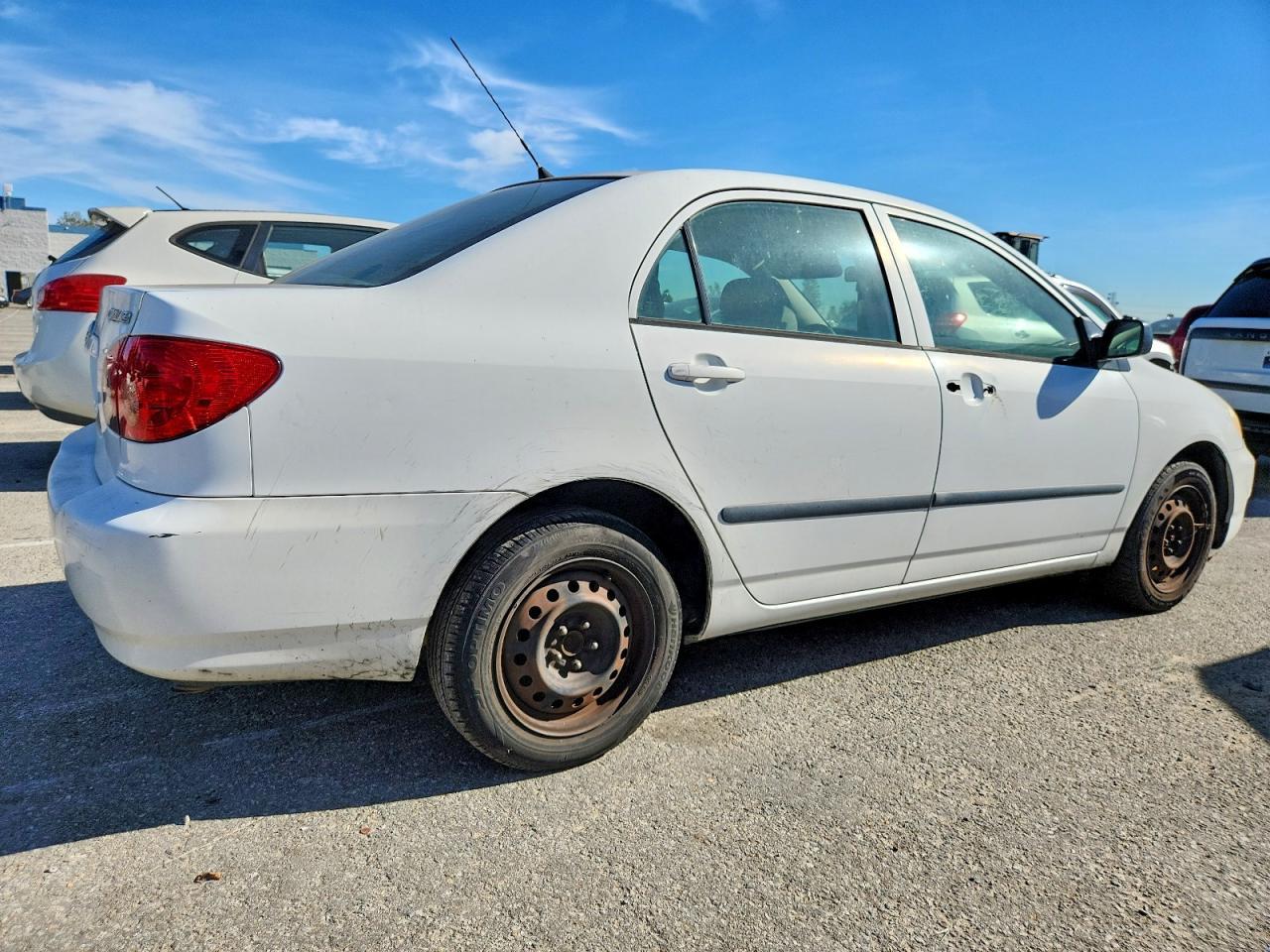 2005 Toyota Corolla Ce - Image 3