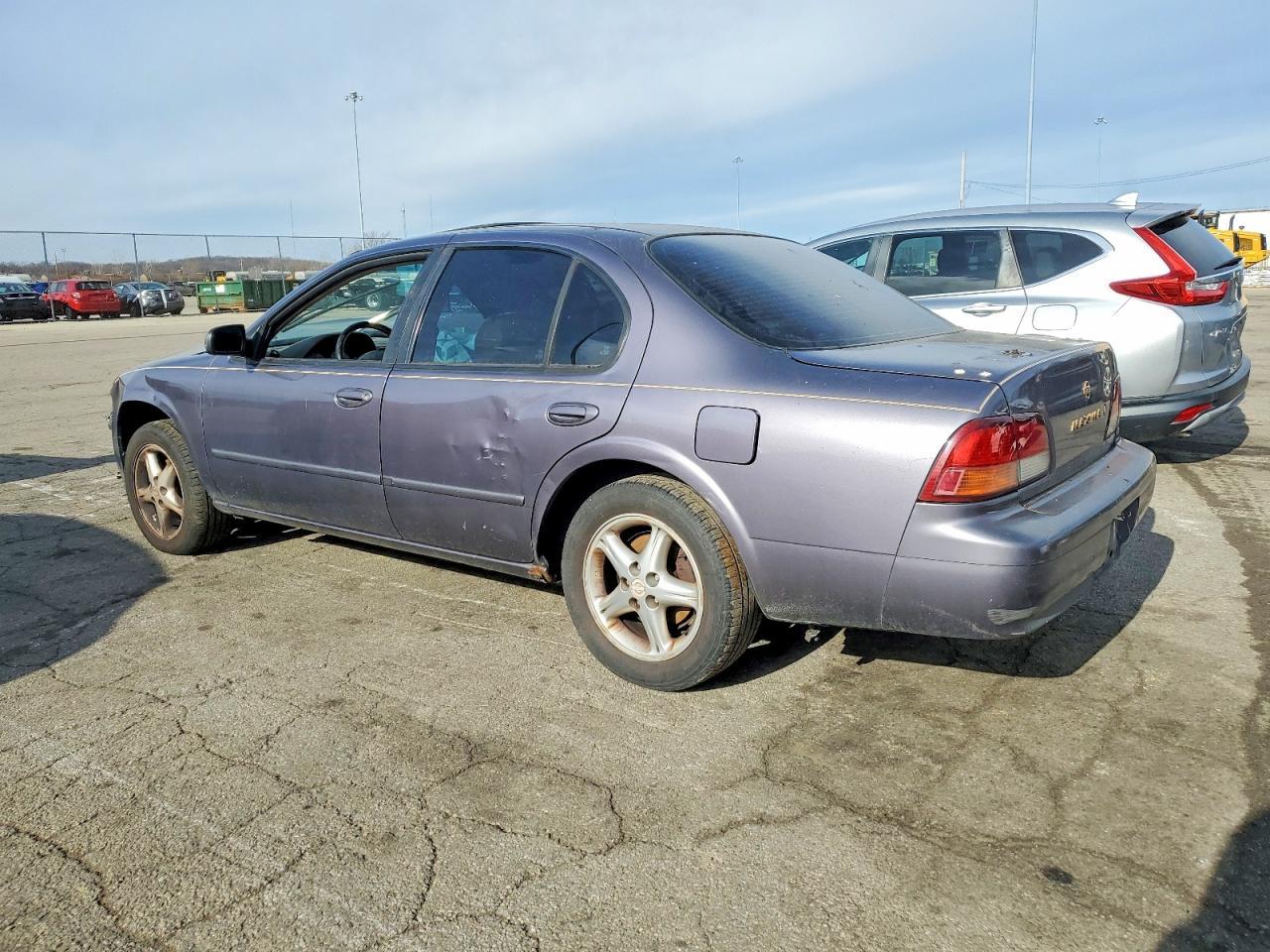 1997 Niss Maxima Gle - Фото 2