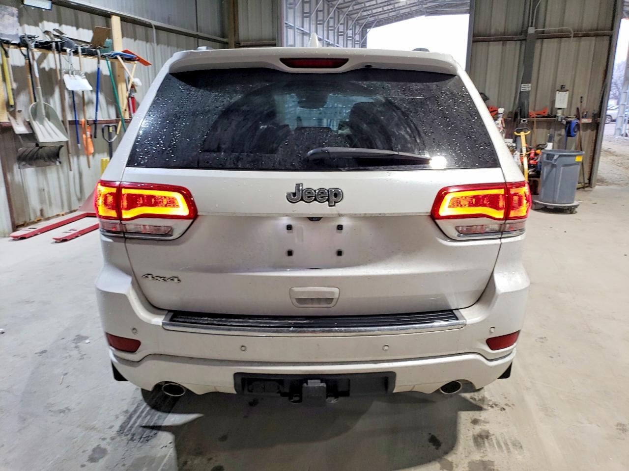 2018 Jeep Grand Cherokee Overland - Фото 6