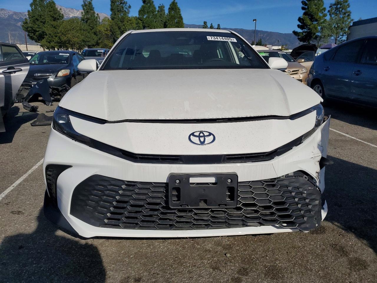 2025 Toyota Camry Xse - Фото 5