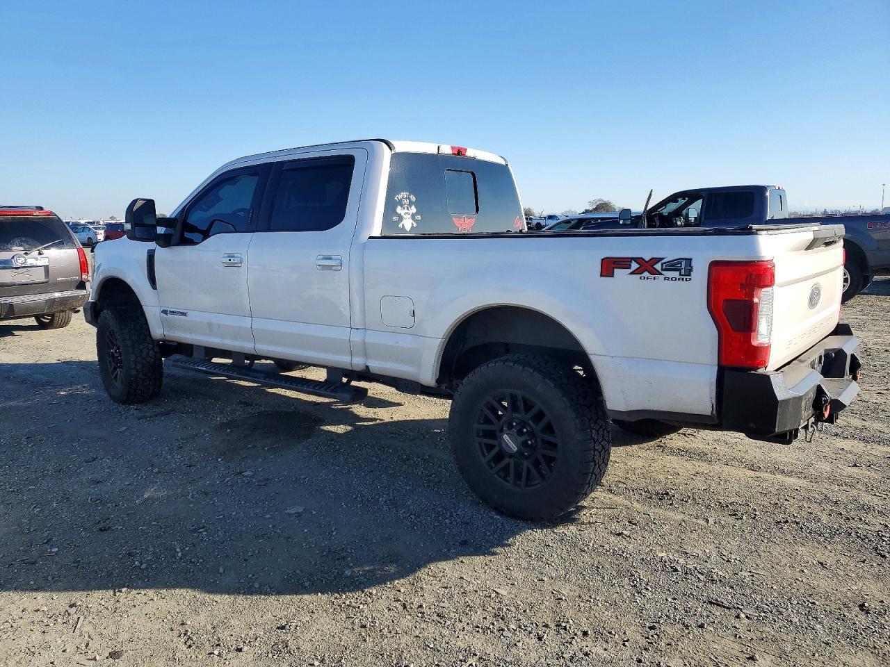 2019 Ford F250 Super Duty - Image 2
