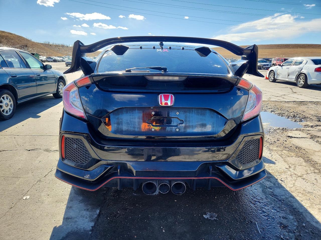 2019 Honda Civic Type-R Touring - Image 6
