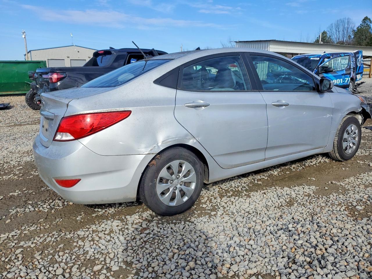 2017 Hyundai Accent - Image 3