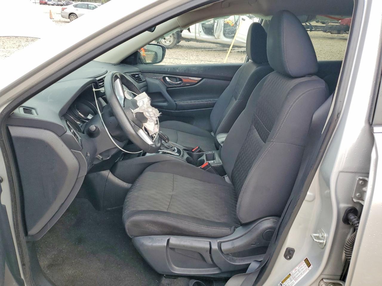 2019 Nissan Rogue S - Фото 7