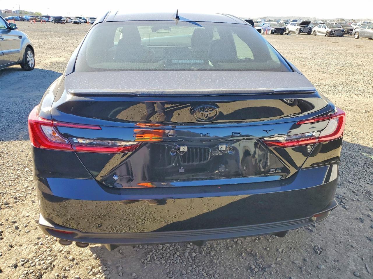 2025 Toyota Camry Se - Фото 6