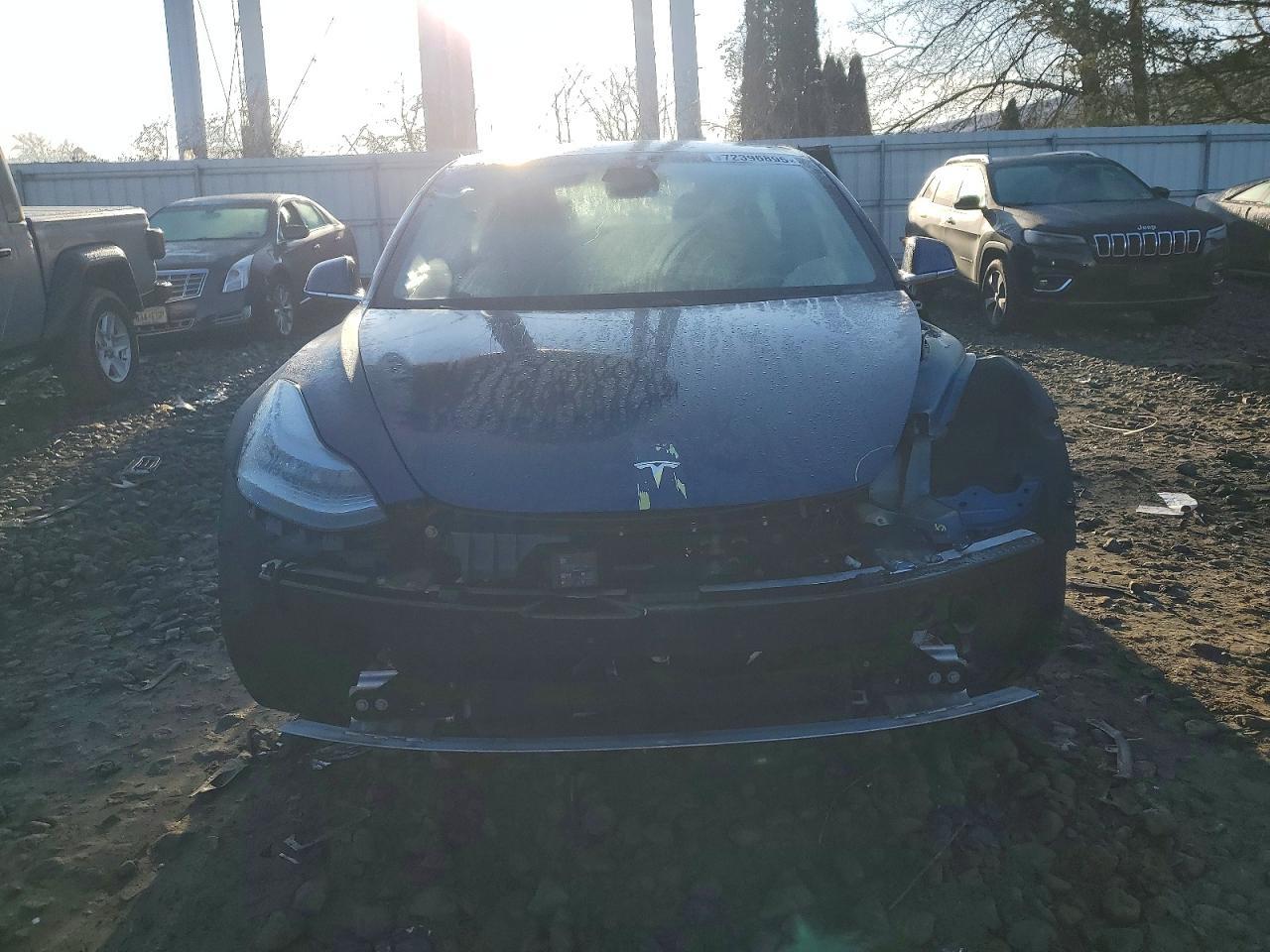 2020 Tesla Model 3 - Image 5