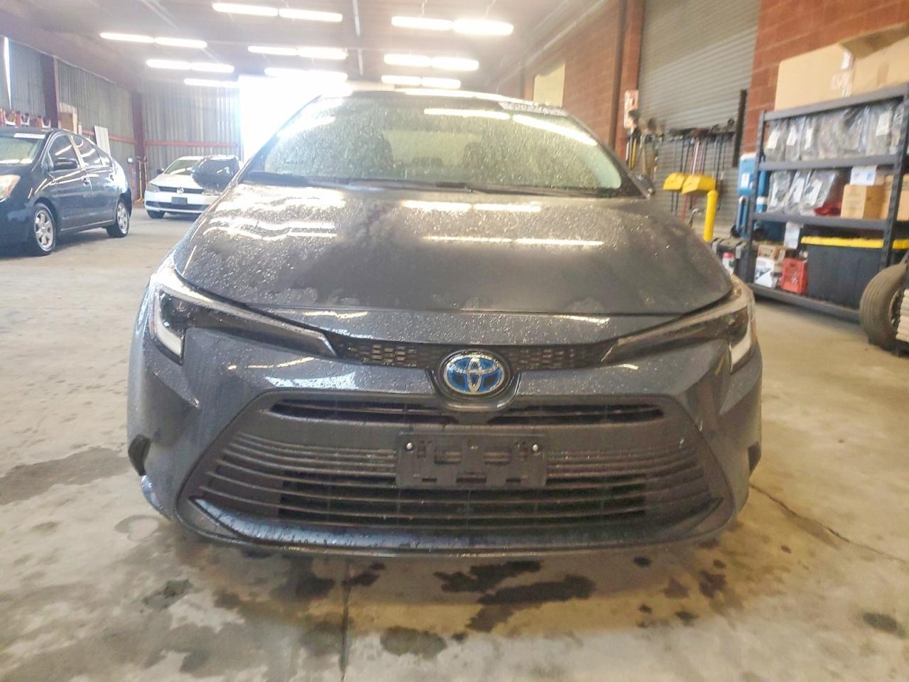 2023 Toyota Corolla Le - Image 5