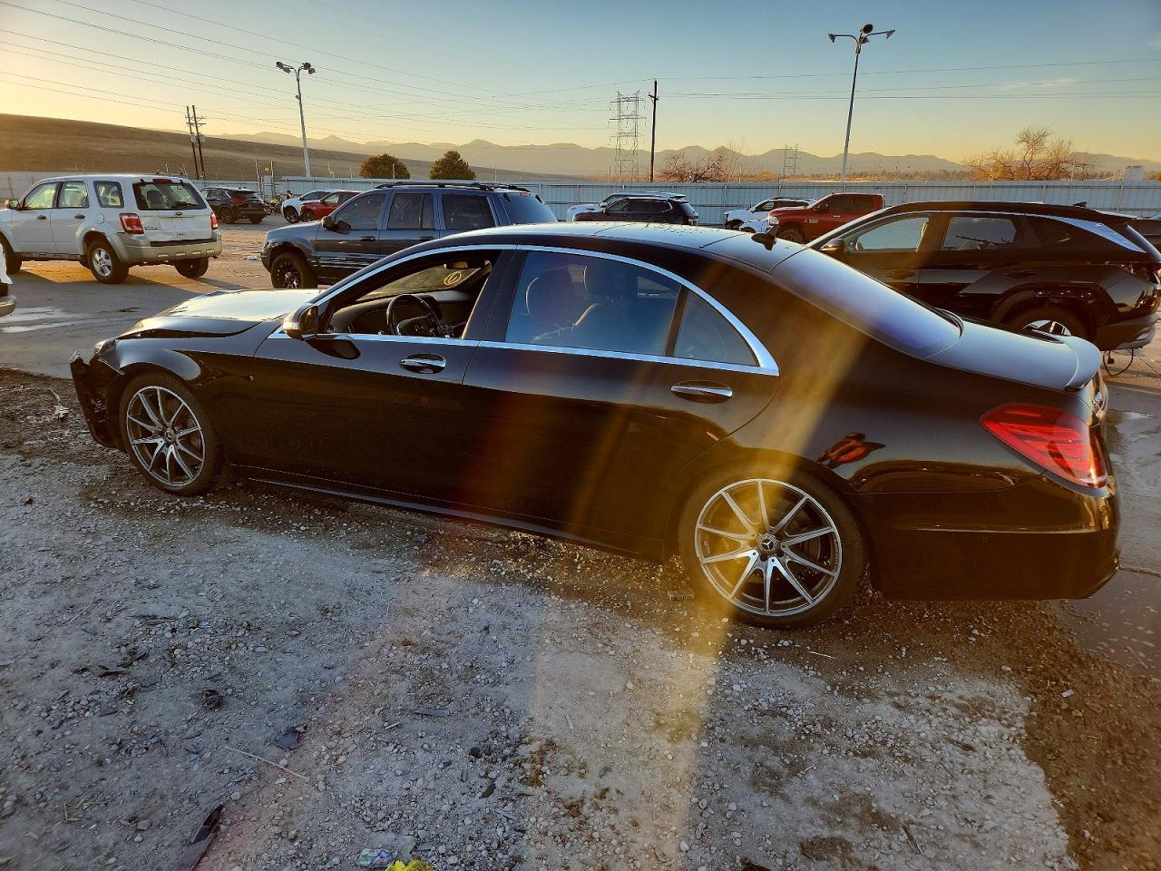 2017 Mercedes-Benz S 550 4Matic - Фото 2