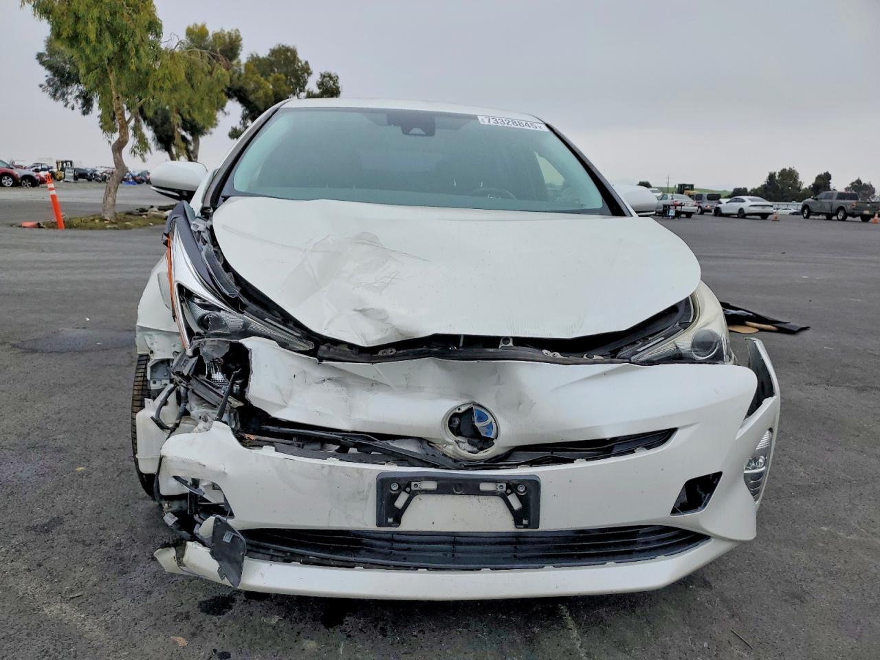 2016 Toyota Prius - Image 5