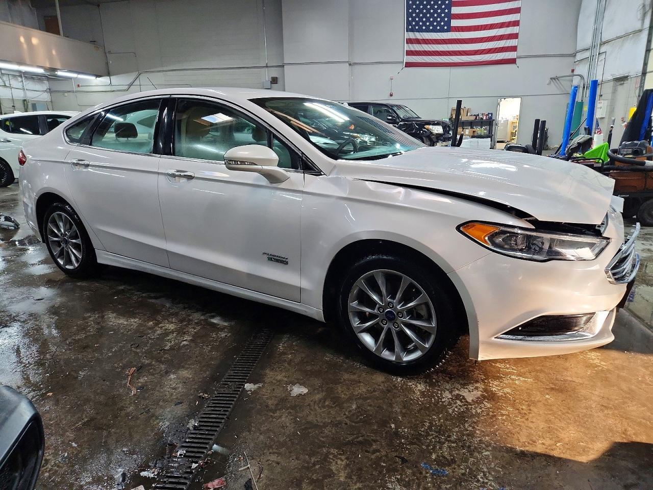 2018 Ford Fusion Se Phev - Фото 4