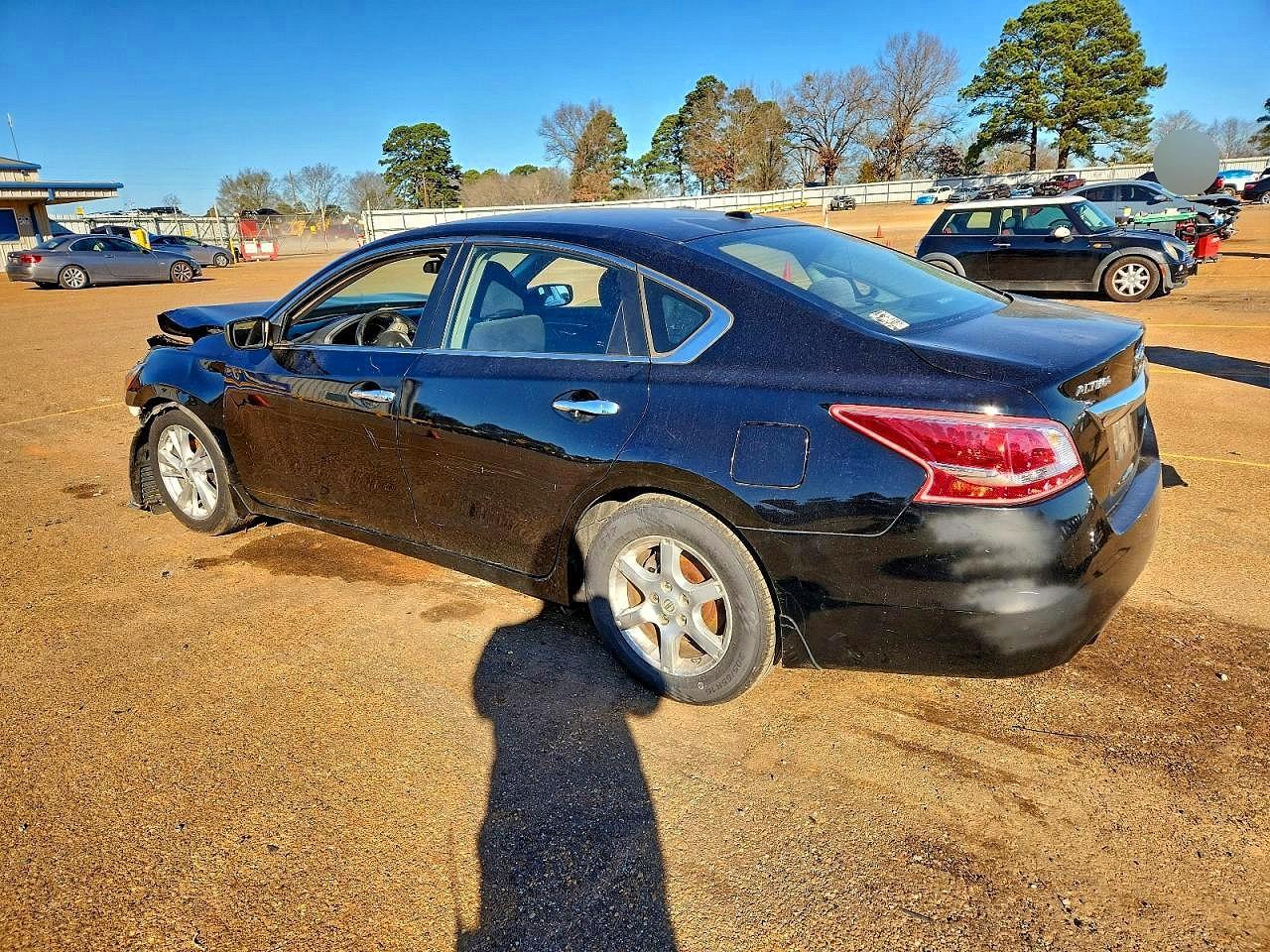 2013 Nissan Altima 2.5 - Фото 2