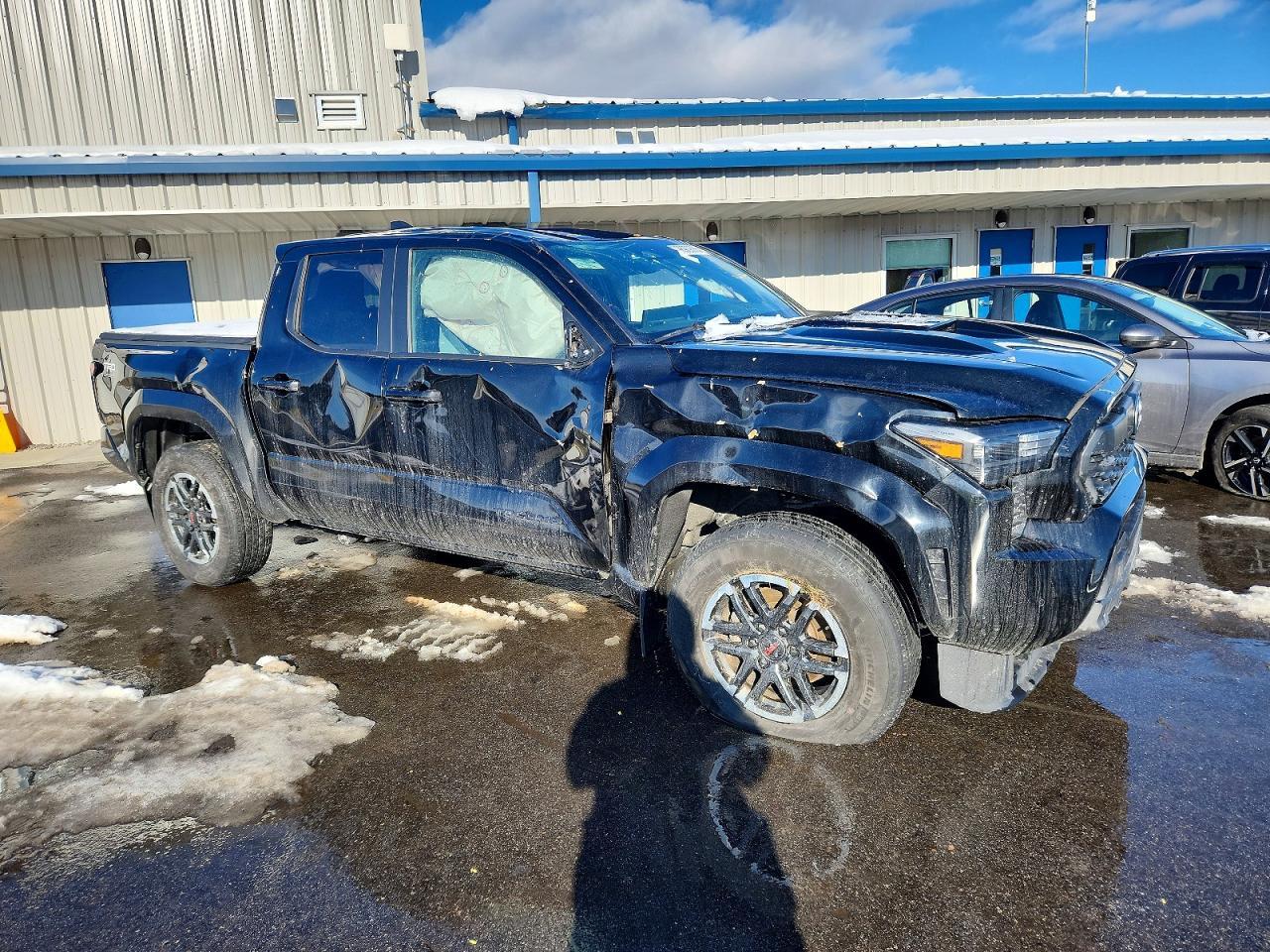 2024 Toyota Tacoma Double Cab - Image 4