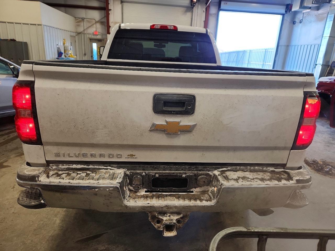 2017 Chevrolet Silverado K2500 Heavy Duty - Image 6