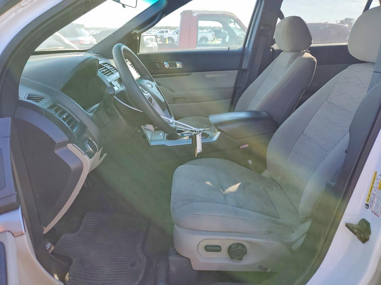 2013 Ford Explorer - Фото 7