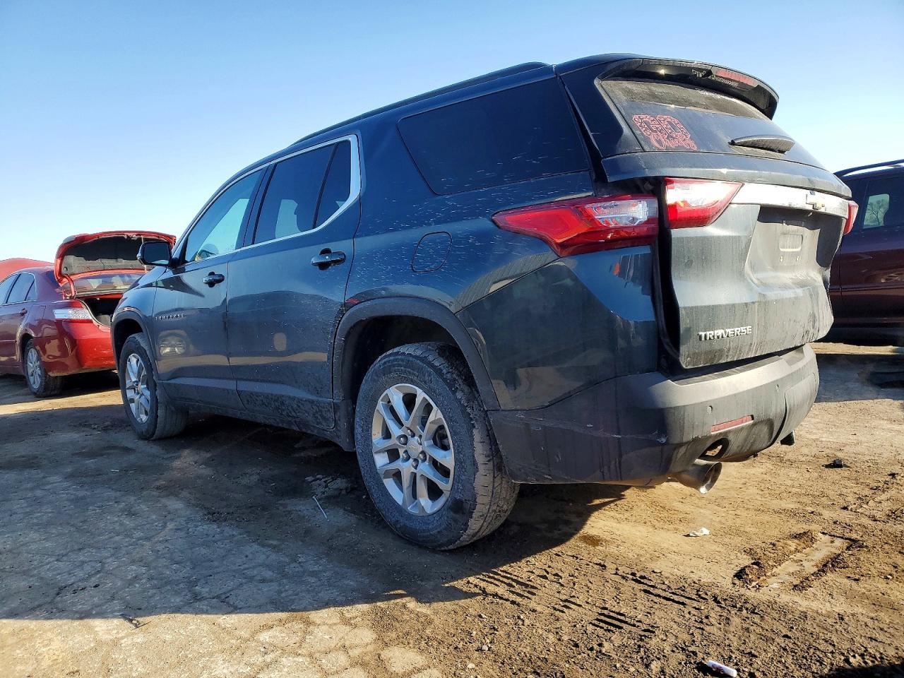 2020 Chevrolet Traverse Lt - Фото 2
