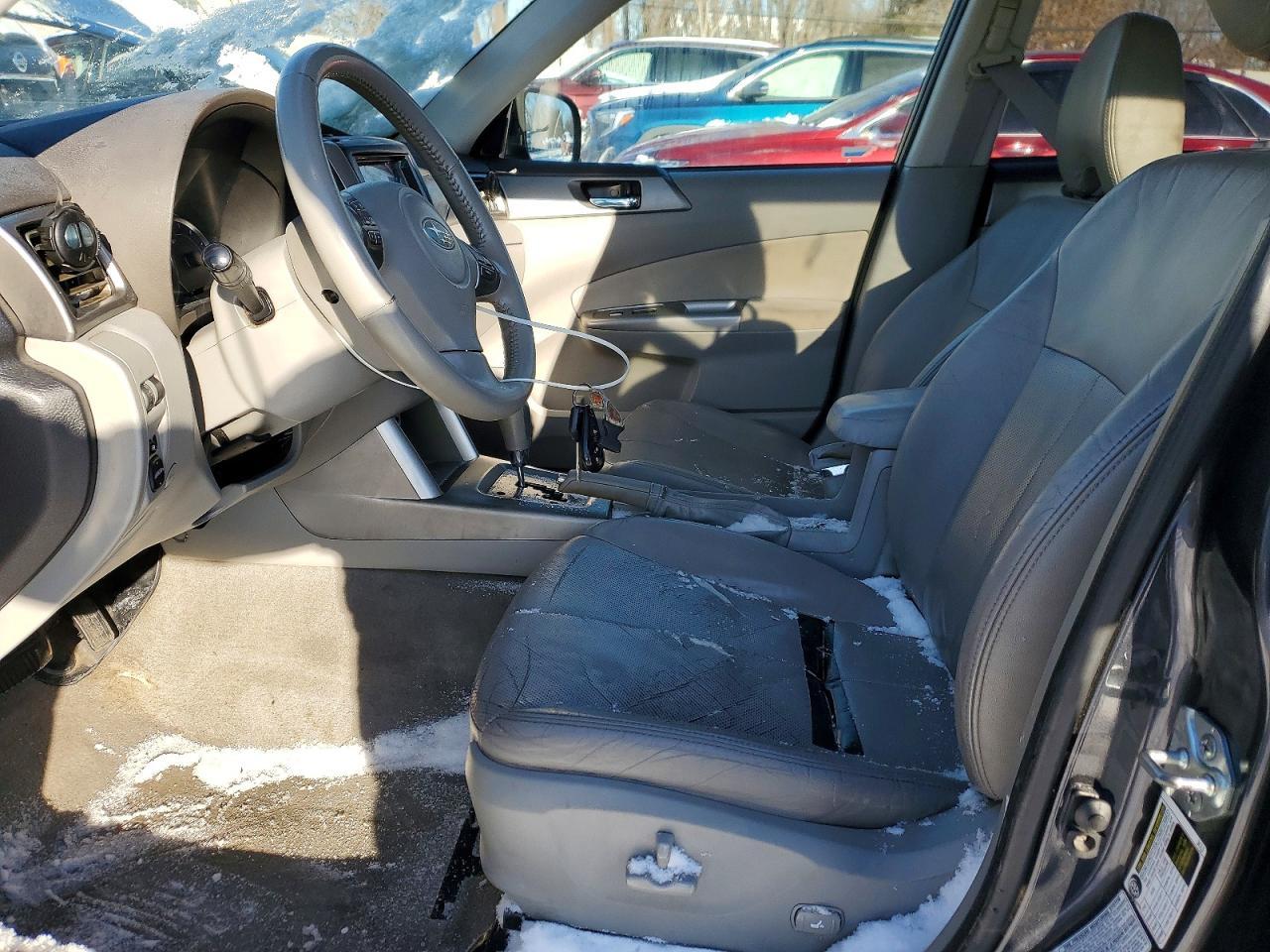 2010 Subaru Forester 2.5X Limited - Фото 7