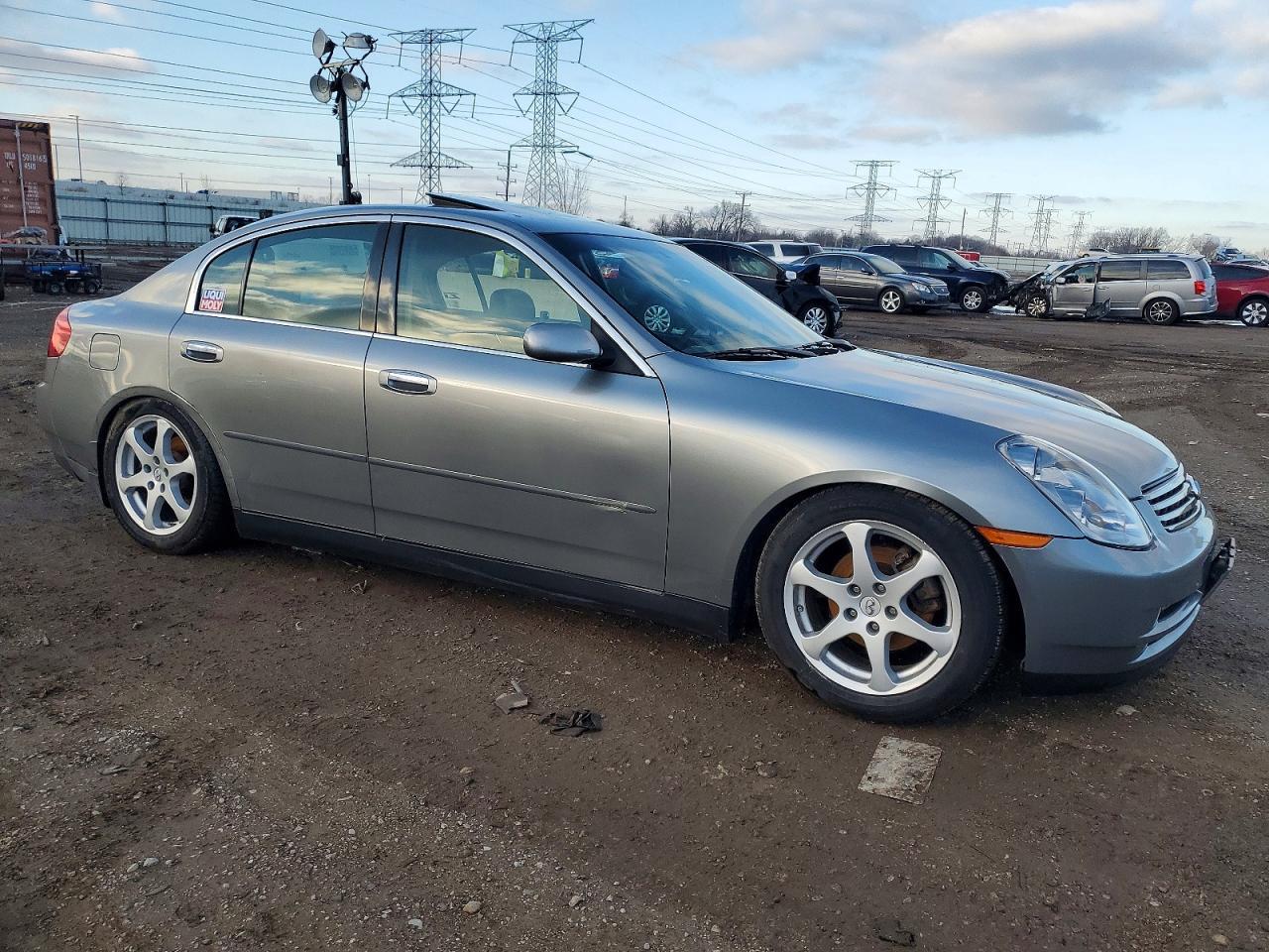 2004 Infiniti G35 Base - Image 4