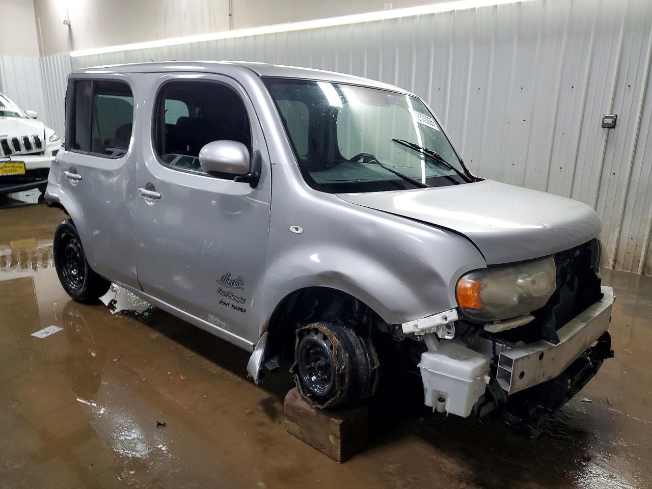 2010 Nissan Cube Base - Фото 7