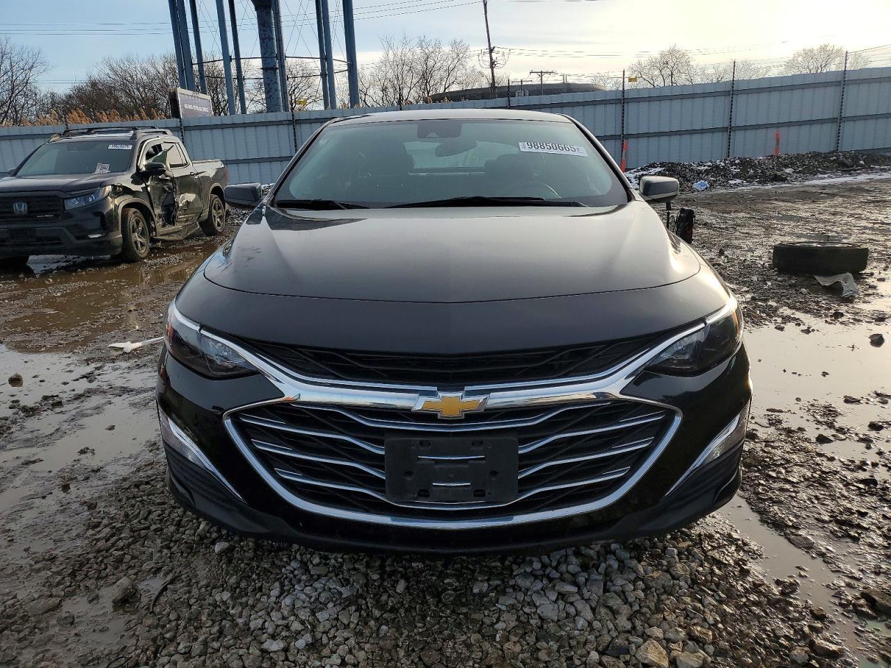 2024 Chevrolet Malibu Ls - Image 5