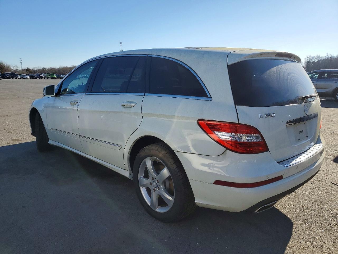 2011 Mercedes-Benz R 350 4Matic - Фото 2