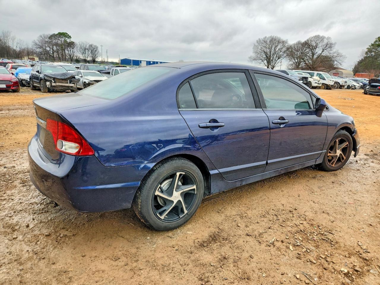2010 Honda Civic Lx - Image 3