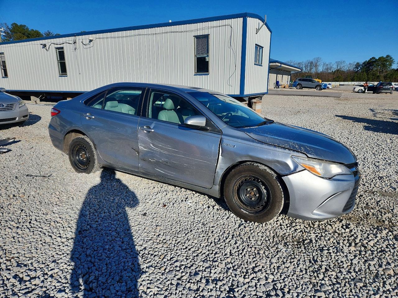 2017 Toyota Camry Hybrid Le - Фото 4