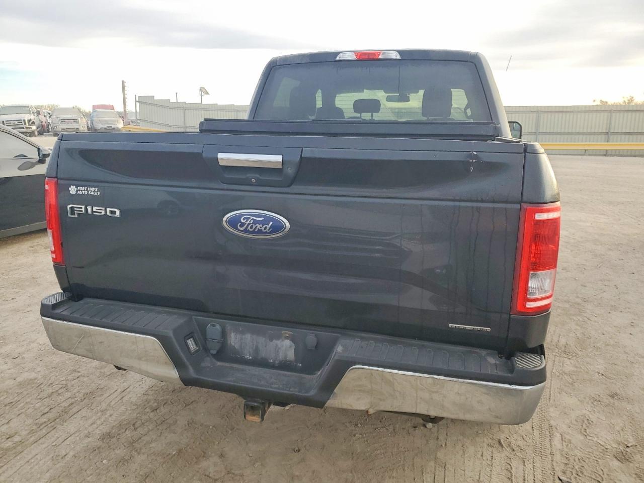 2016 Ford F150 Supercrew - Image 6