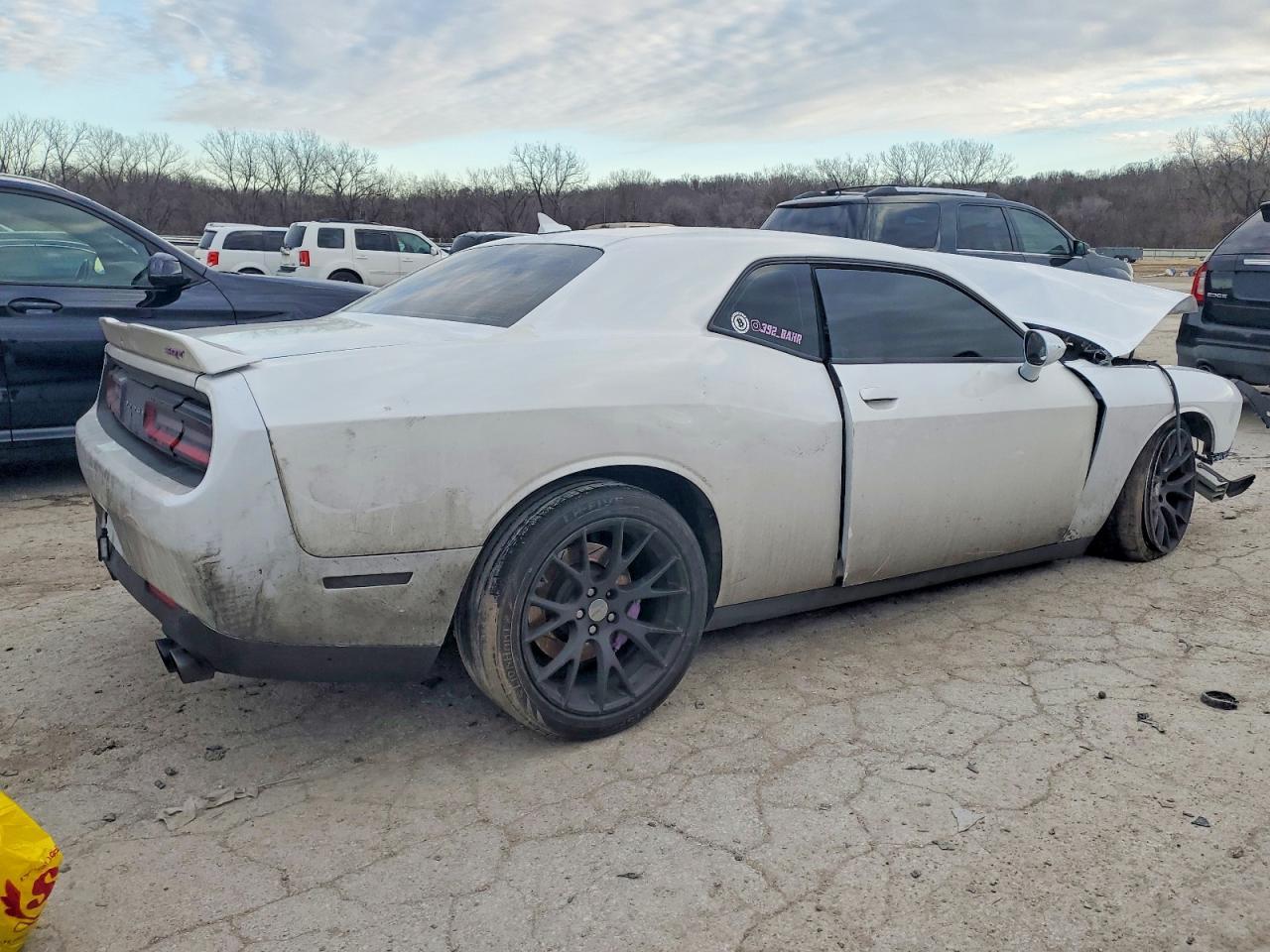 2016 Dodge Challenger Srt 392 - Image 3
