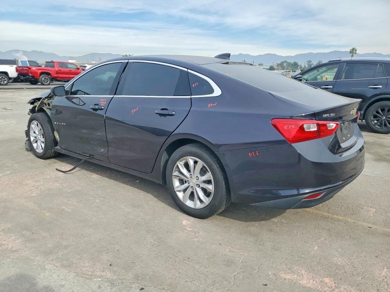 2023 Chevrolet Malibu Lt - Image 2