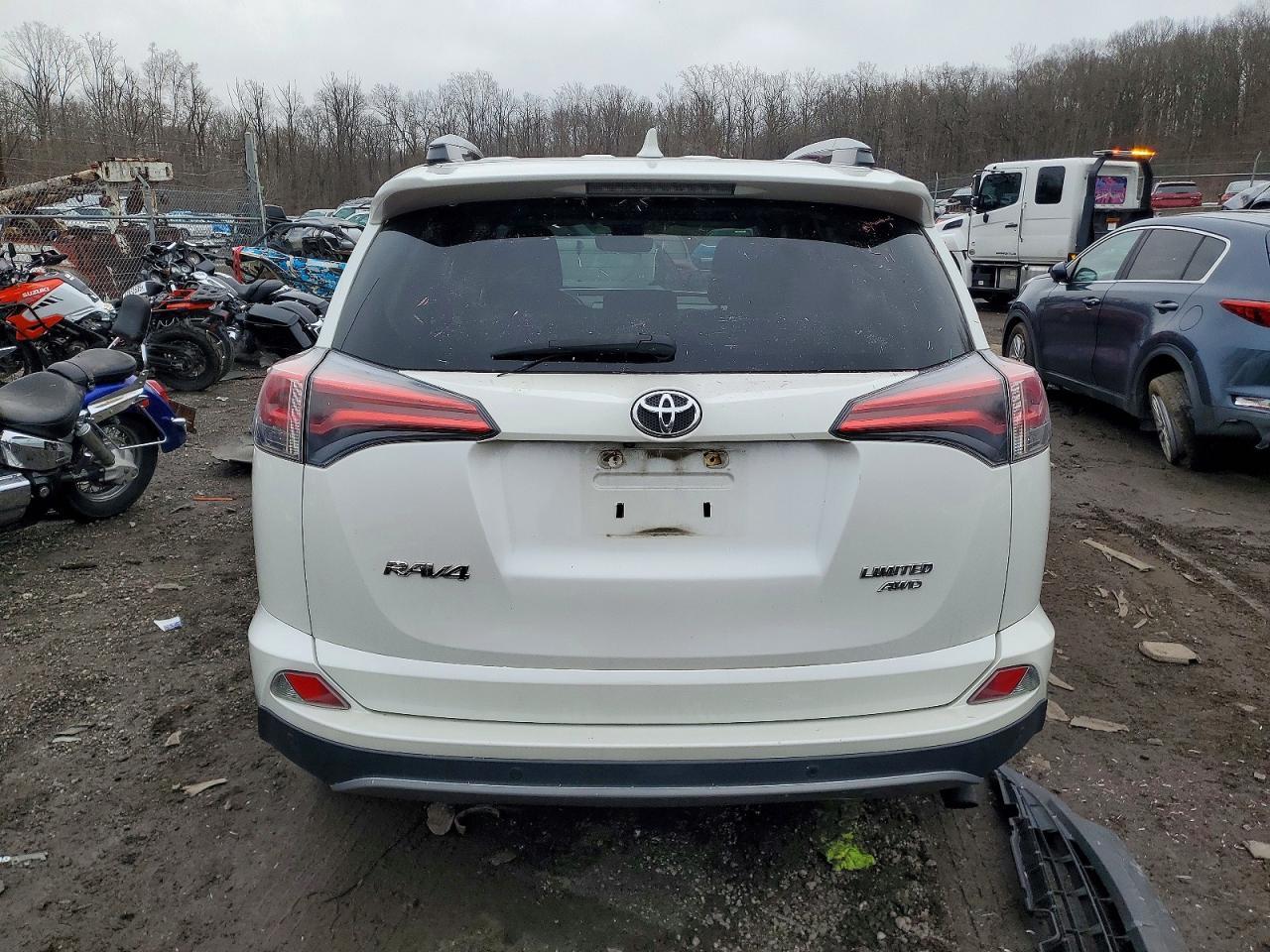 2017 Toyota Rav4 Limited - Фото 6