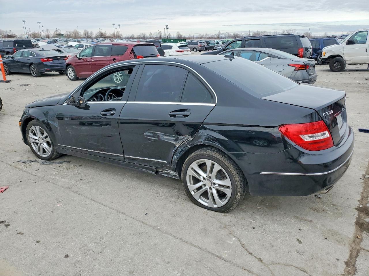 2013 Mercedes-Benz C 300 4Matic - Фото 2
