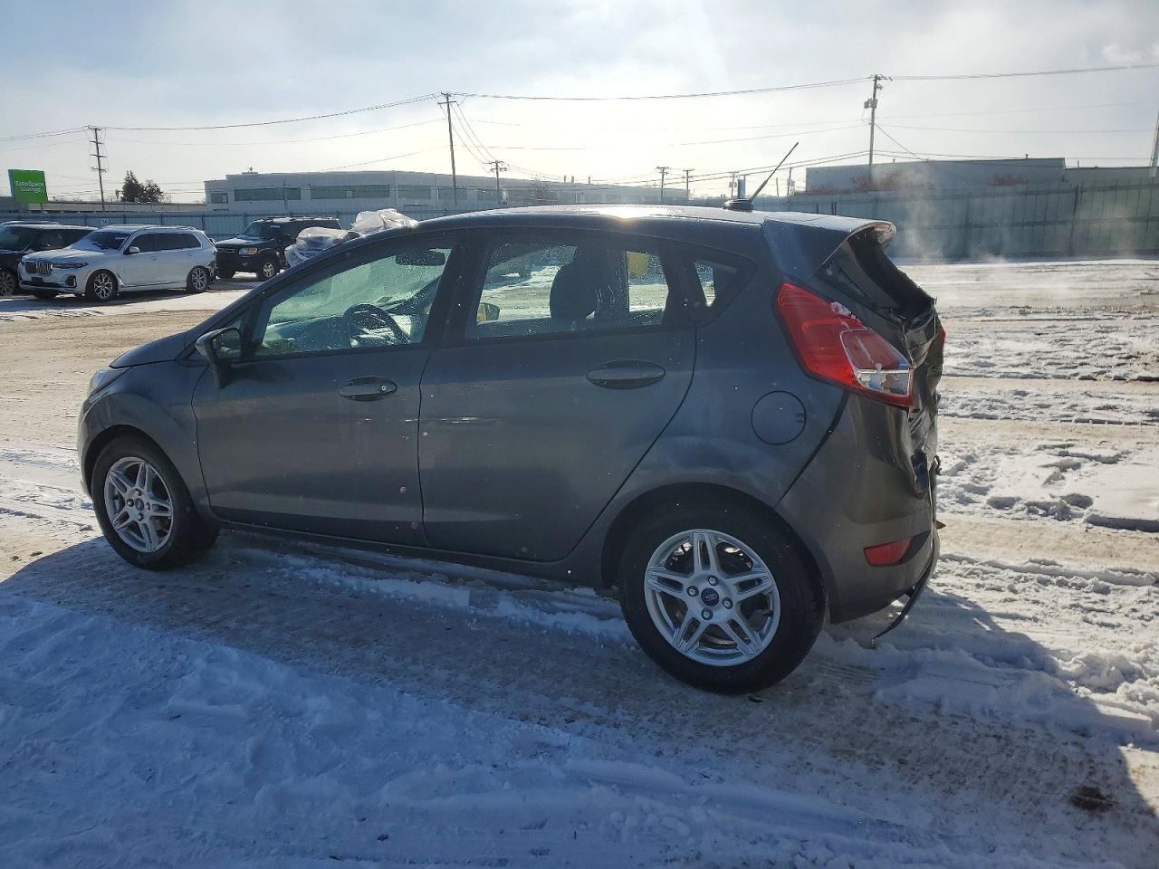 2019 Ford Fiesta Se - Фото 2