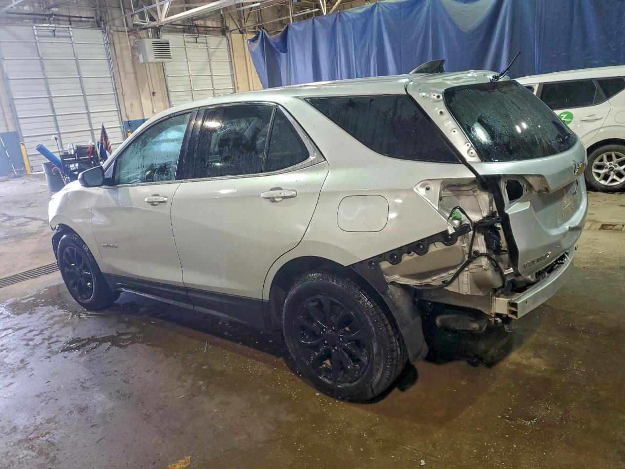 2019 Chevrolet Equinox Lt - Image 2