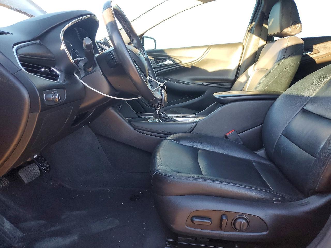 2018 Chevrolet Malibu Lt - Image 7