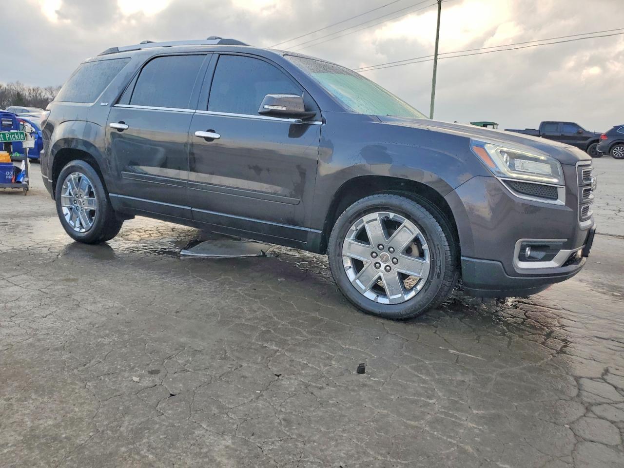 2017 GMC Acadia Limited Slt-2 - Image 4