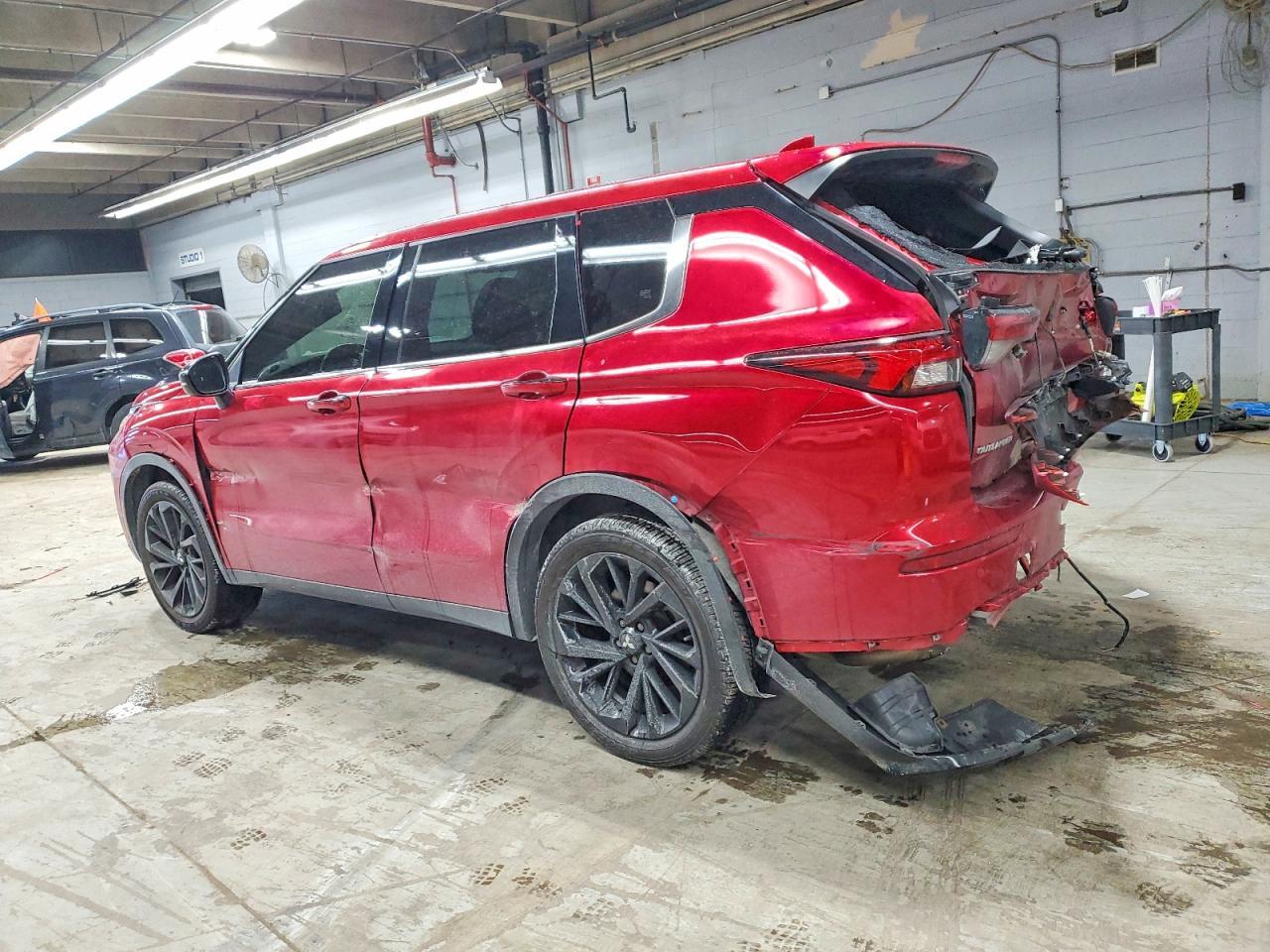 2022 Mitsubishi Outlander Se - Фото 2