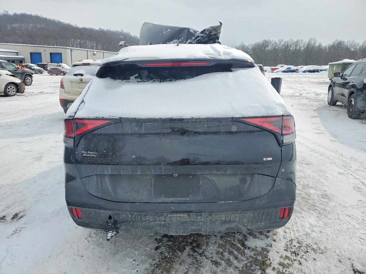 2025 Kia Sportage X Line - Фото 6