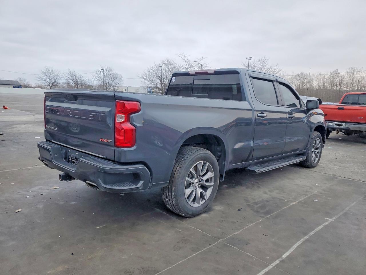 2021 Chevrolet Silverado K1500 Rst - Фото 3
