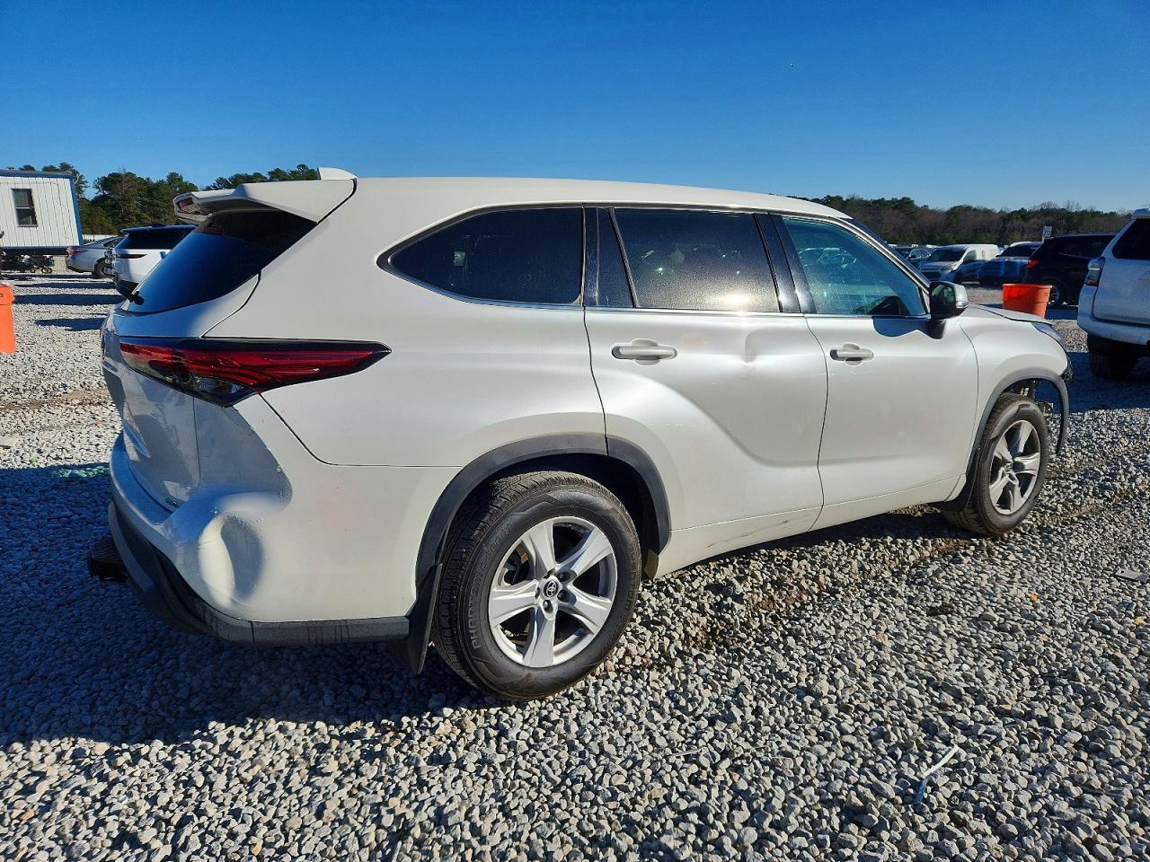 2021 Toyota Highlander - Фото 3