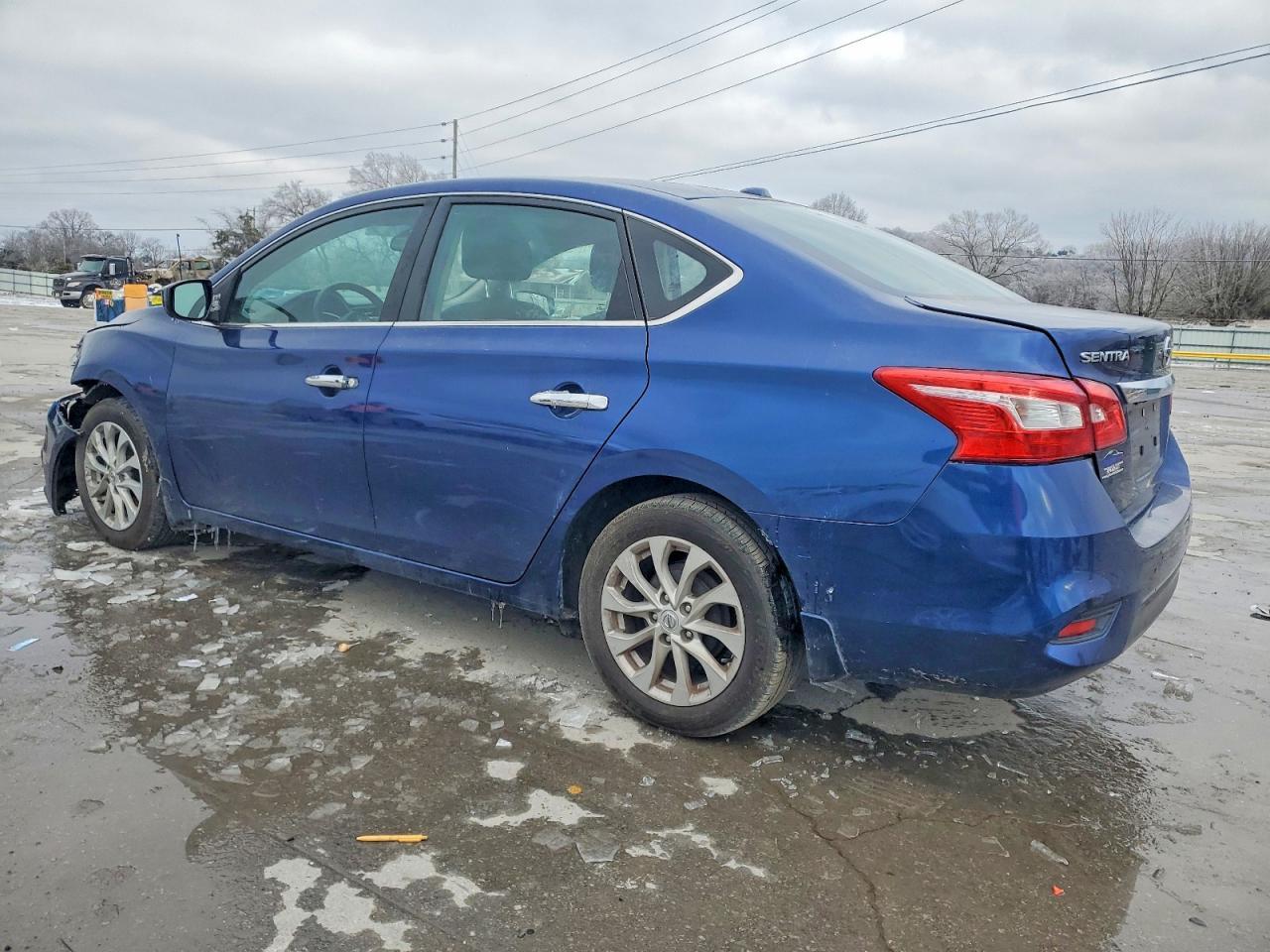 2019 Nissan Sentra S - Фото 2
