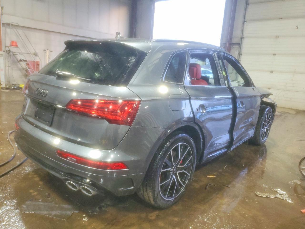 2023 Audi Sq5 Premium Plus - Image 3