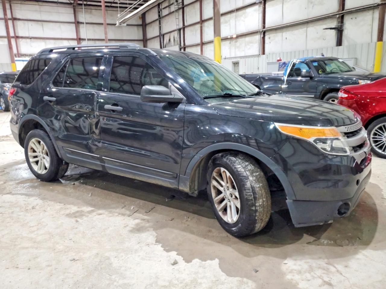 2015 Ford Explorer - Фото 4