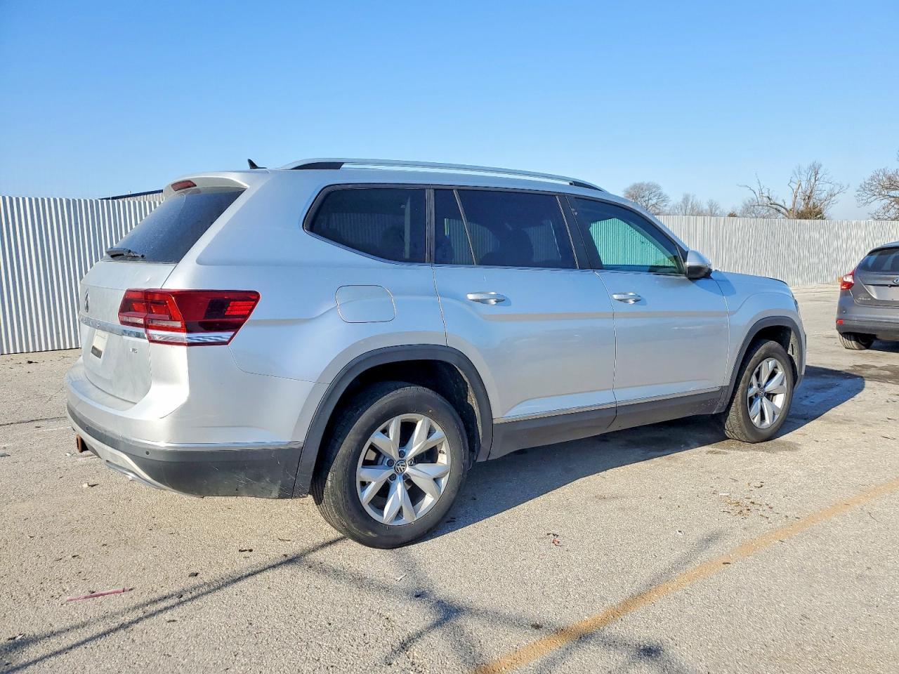 2018 Volkswagen Atlas Sel - Фото 3