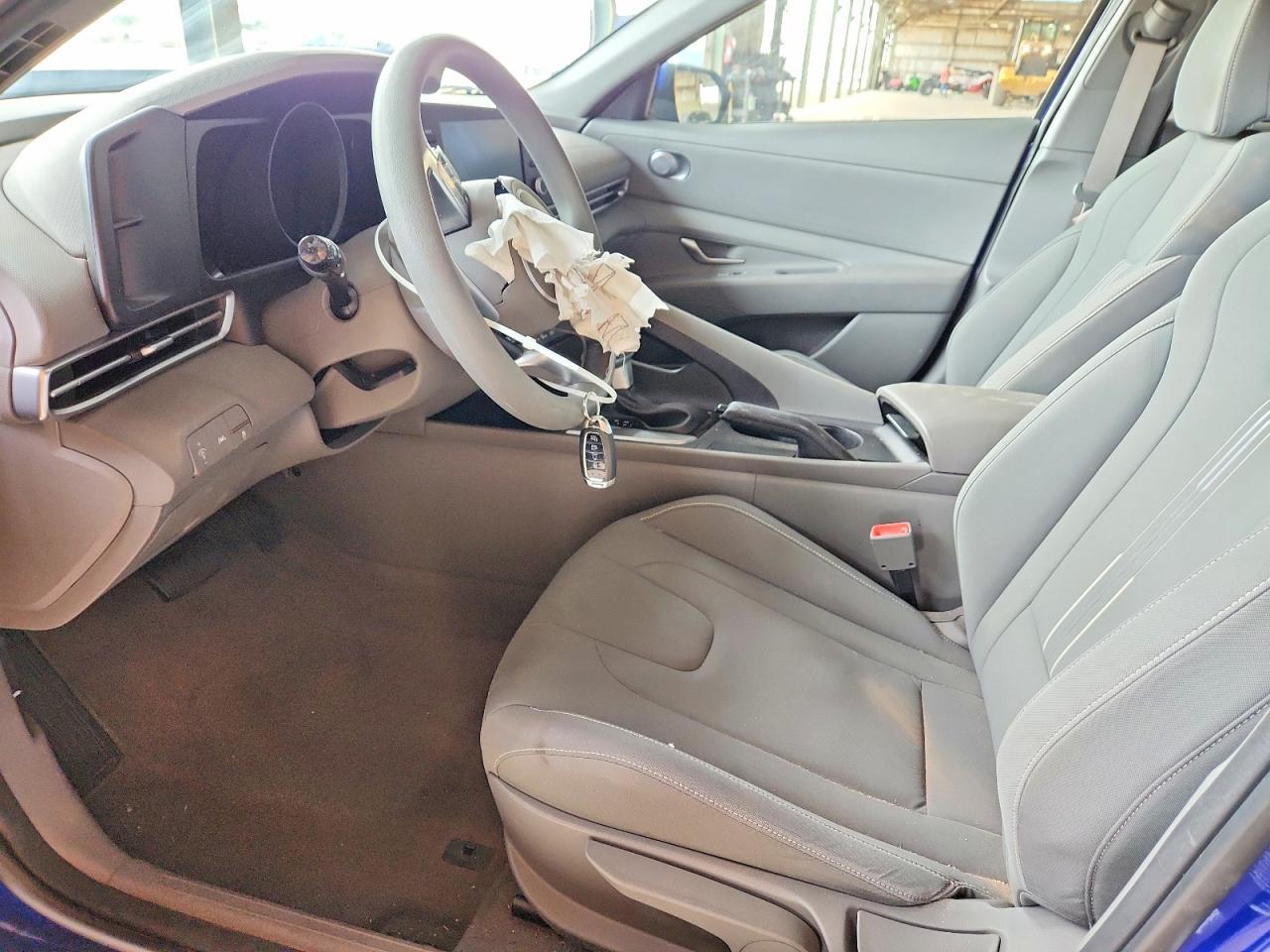 2023 Hyundai Elantra Sel - Image 7