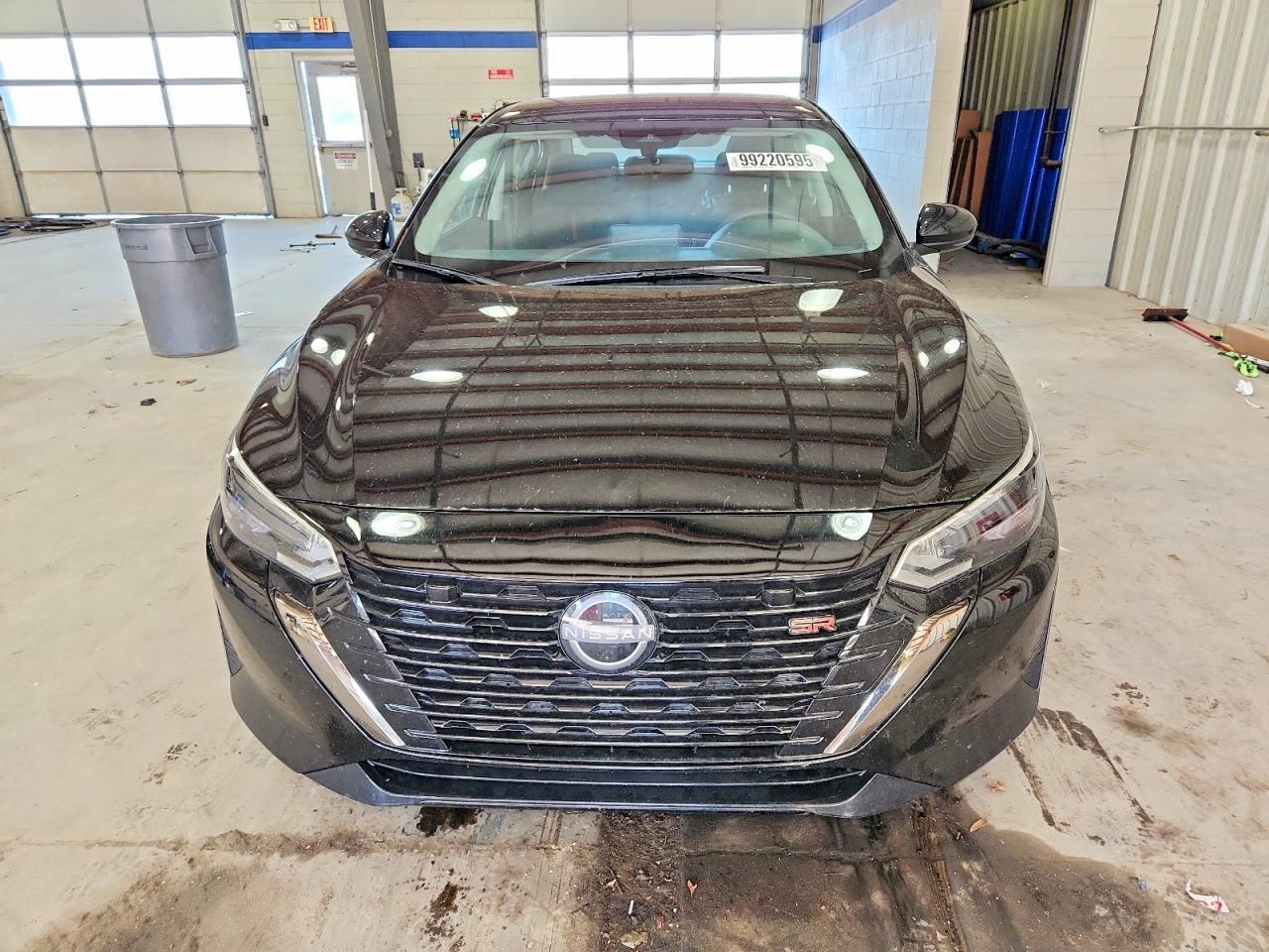 2025 Nissan Sentra Sr - Image 5