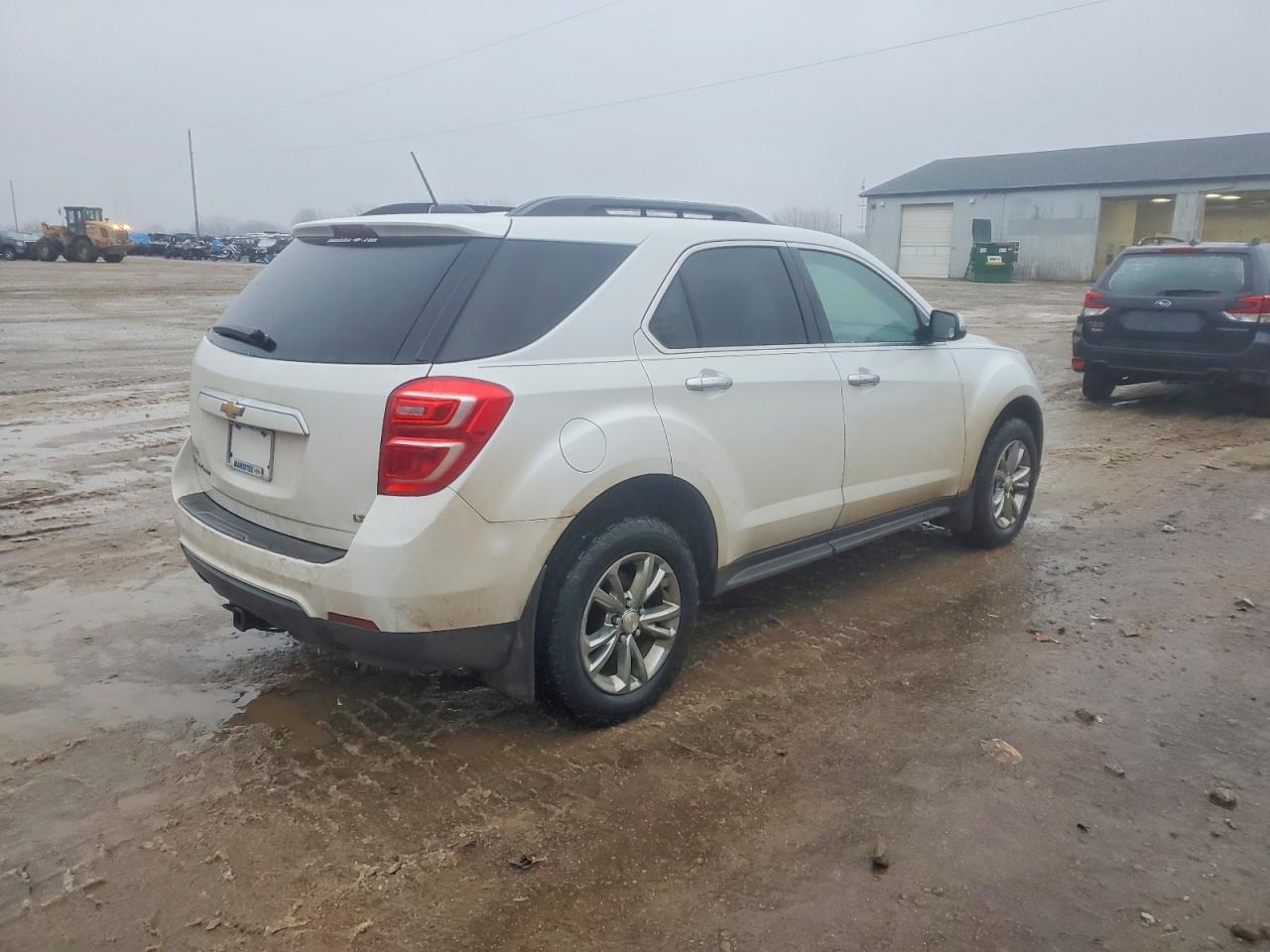 2017 Chevrolet Equinox Lt - Image 3