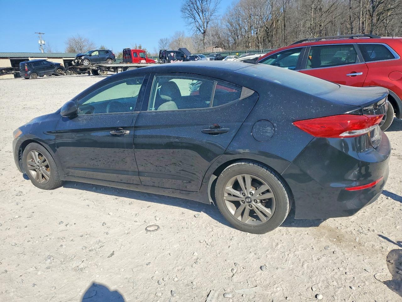 2018 Hyundai Elantra Sel - Image 2